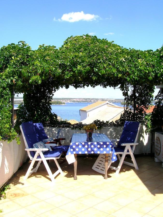 Charming Dalmatian Apartment With Panoramic View 特孔 客房 照片